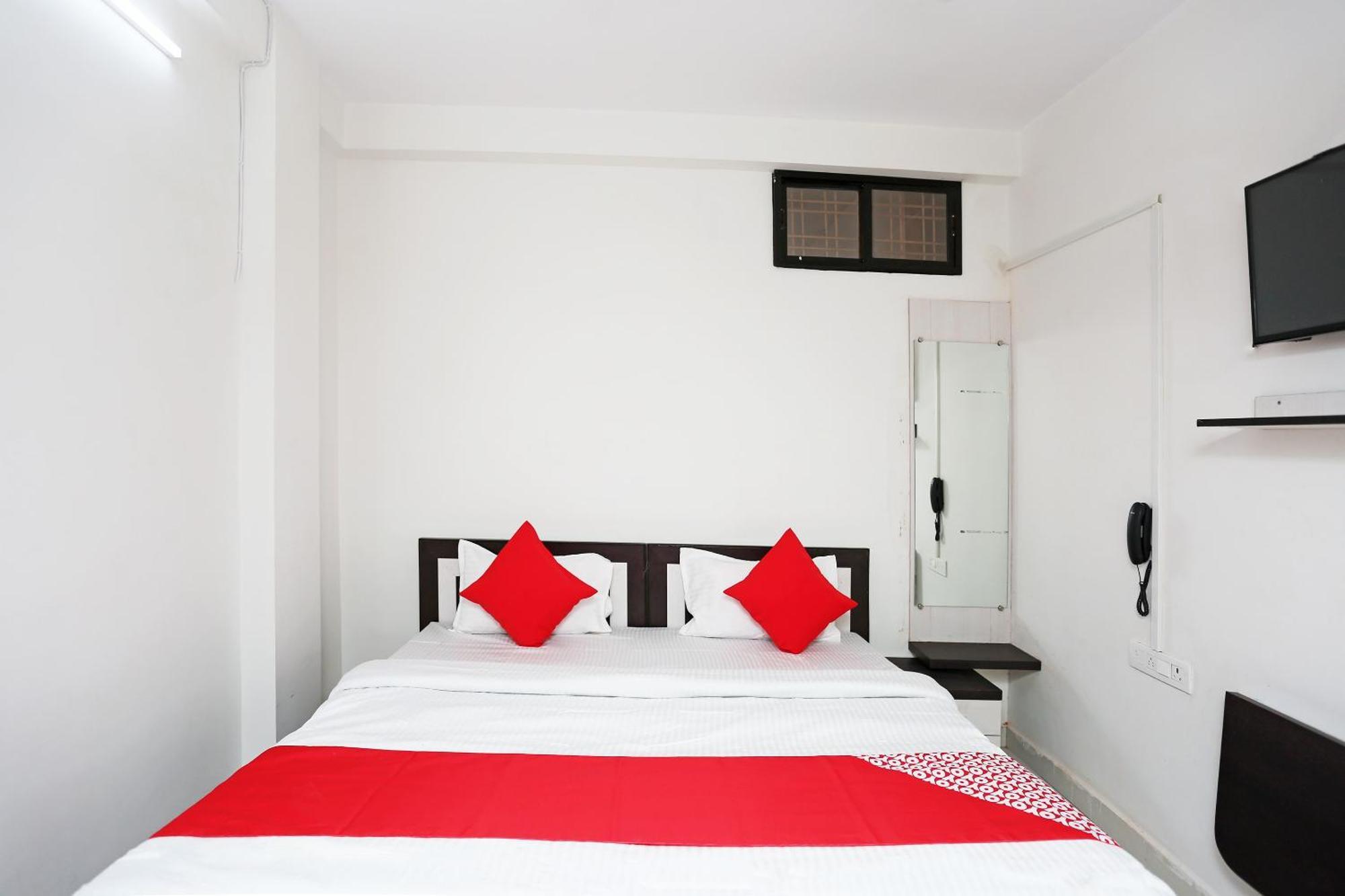 Hotel O 30359 Hotel The Vinayak Bhopál Kültér fotó