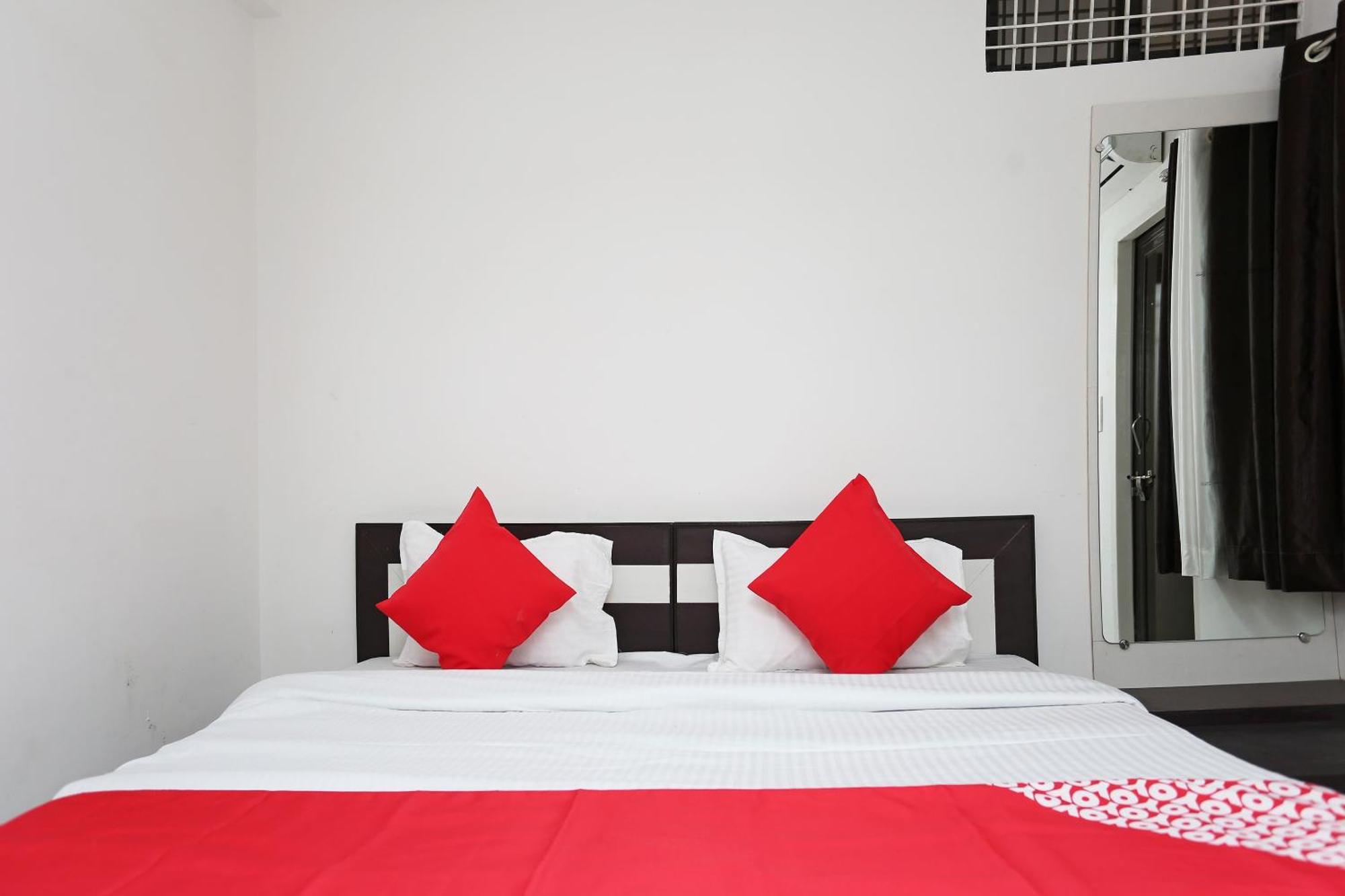 Hotel O 30359 Hotel The Vinayak Bhopál Kültér fotó