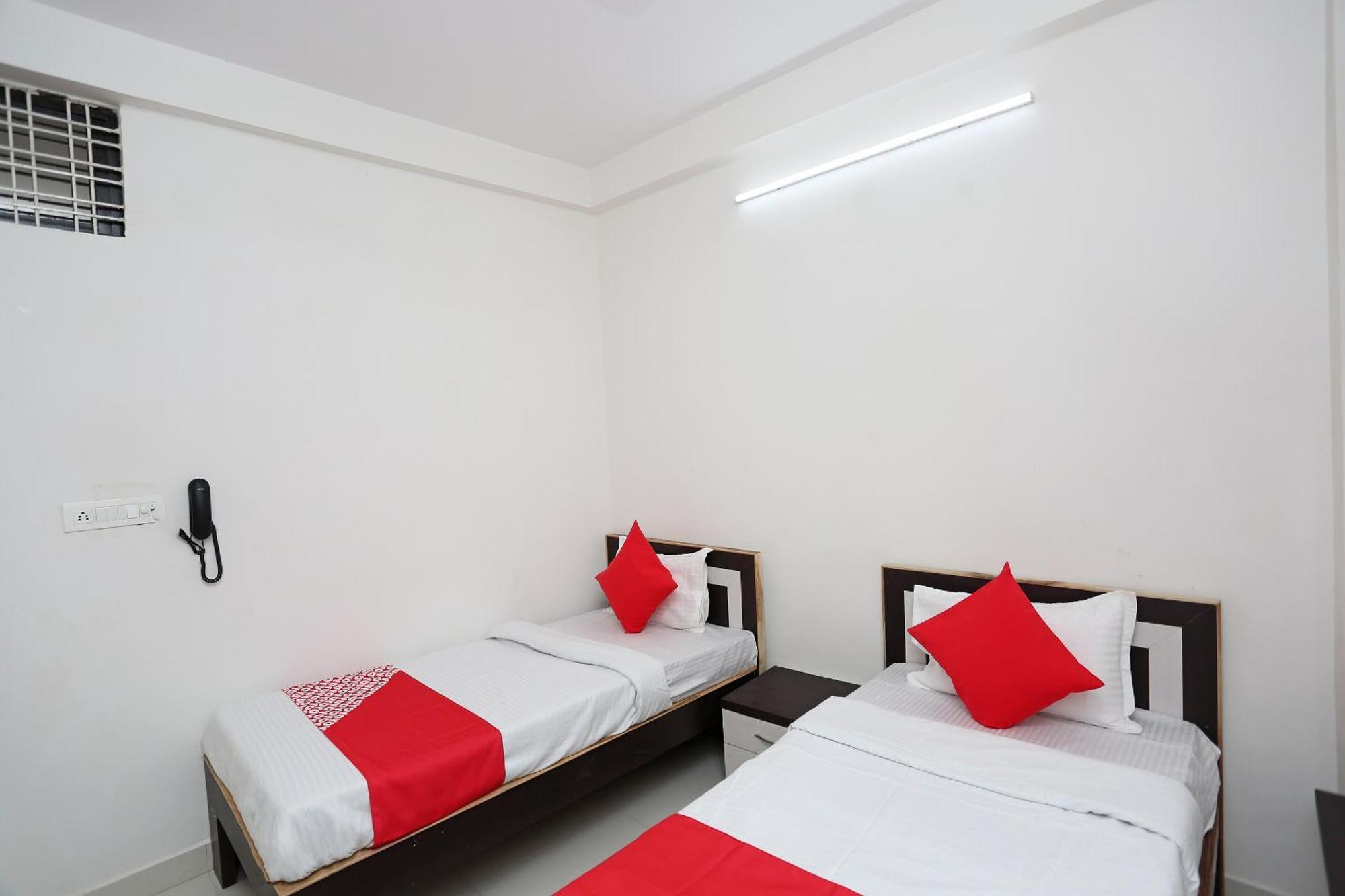 Hotel O 30359 Hotel The Vinayak Bhopál Kültér fotó